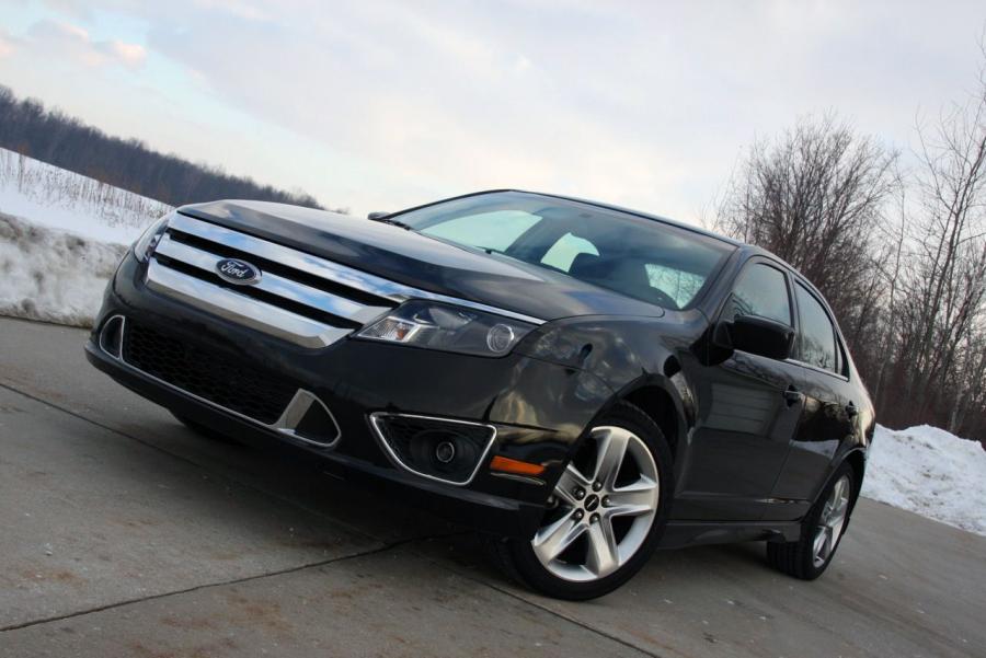  Ford Fusion Sport 2009 года  (фото 17 из 49)